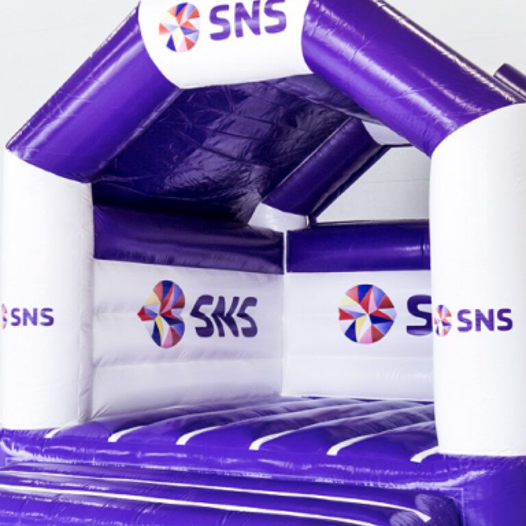 financiële dienstverleners springkussen SNS