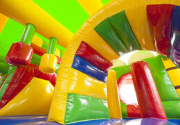 Bestel medium opblaasbare superheld springkasteel met glijbaan voor kinderen. Koop opblaasbare springkastelen online at JB Inflatables Nederland 