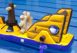 Glijbaan stormbaan piratenschip run met leuke objecten voor zowel jong als oud bestellen. Koop opblaasbare stormbanen nu online bij JB Inflatables Nederland