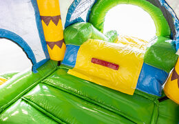 Koop mini opblaasbare multiplay springkussen in jungle thema met glijbaan voor kinderen. Bestel opblaasbare springkussens online bij JB Inflatables Nederland