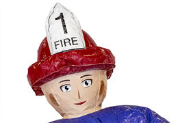 Bestel brandweer springkussen in een uniek design met twee ingangen, een glijbaan in het midden en 3D objecten voor kids. Koop springkussens online bij JB Inflatables Nederland