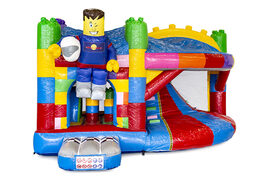 Springkussen in superblocks thema met glijbaan en met binnenin 3D objecten bestellen voor kinderen.  Koop opblaasbare springkussens online bij JB Inflatables Nederland