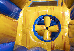 Modulaire stormbaan marble 13,5meter lang met passende 3D objecten voor kids bestellen. Koop opblaasbare stormbanen nu online bij JB Inflatables Nederland