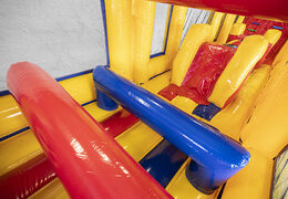 Opblaasbare 19 meter modulaire stormbaan in standaard thema met passende 3D objecten bestellen voor kinderen. Koop opblaasbare stormbanen nu online bij JB Inflatables Nederland