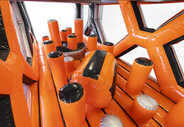 40-delige giga modulaire opblaasbare Pillar Dodger hindernisbaan bestellen voor kinderen. Koop opblaasbare stormbanen nu online bij JB Inflatables Nederland