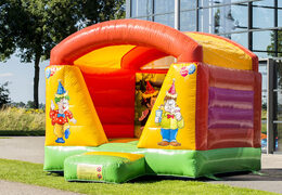 Klein overdekt springkasteel met feest thema voor kinderen kopen. Koop nu springkastelen online bij JB Inflatables Nederland