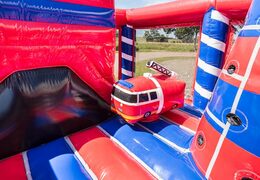 Springkasteel in brandweer thema met een glijbaan bestellen voor kinderen. Bestel springkastelen online bij JB Inflatables Nederland