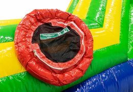 Krokodil kruiptunnel springkasteel met obstakals, een klimhelling en glijhelling voor kids bestellen. Koop springkastelen online bij JB Inflatables Nederland