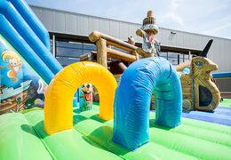 Groot opblaasbaar open speelpark springkussen van 15 meter met glijbaan en spellen kopen in thema sealife world zee voor kinderen