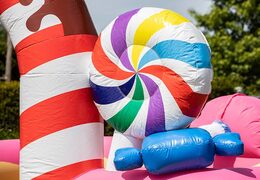 Inflatable open bubble boarding park springkussen met schuim kopen in thema candyland snoep lollipop voor kinderen