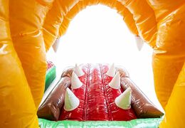 Springkasteel in thema Jungleworld met een glijbaan en 3D objecten kopen voor kinderen. Bestel springkastelen online bij JB Inflatables Nederland