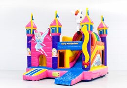 Multiplay Fairy Wonderland springkasteel met een glijbaan en leuke objecten op het springvlak kopen voor kinderen. Bestel opblaasbare springkastelen online bij JB Inflatables Nederland