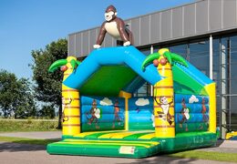 Super springkasteel overdekt kopen in jungle thema voor kinderen. Koop springkastelen online bij JB Inflatables Nederland
