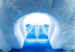 Klein overdekt opblaasbaar multiplay springkussen met glijbaan kopen in thema Frozen voor kinderen