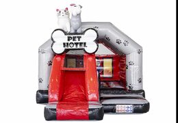 Opblaasbaar springkasteel slide combo met glijbaan in dierenhotel thema kopen voor kinderen