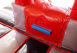 Opblaasbaar luchtkussen met glijbaan in dierenhotel thema te koop voor kinderen