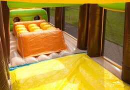 Hindernissen op springkussen