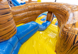 Glijbaan van springkussen Slideworld in piraten thema