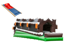 Winter rollerbaan met slee en rollerbaan