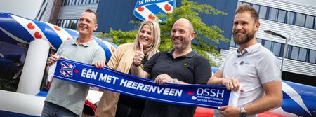 JB Inflatables en SC Heerenveen maken promotie artikelen in huisstijl