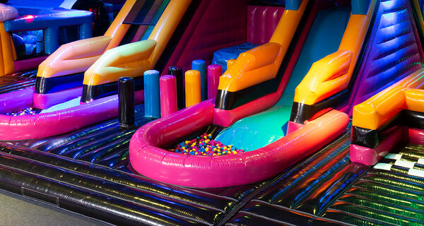 Inflatable parks categorie banner2.jpg