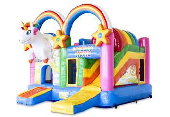 Medium opblaasbare multiplay springkasteel met glijbaan in regenboog unicorn thema bestellen voor kinderen. Bestel opblaasbare springkastelen online at JB Inflatables Nederland