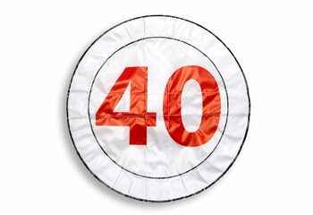 Opblaasbare inflatable banner voor 40 veertig jaar jubileum feest kopen in rood wit voor jong en oud
