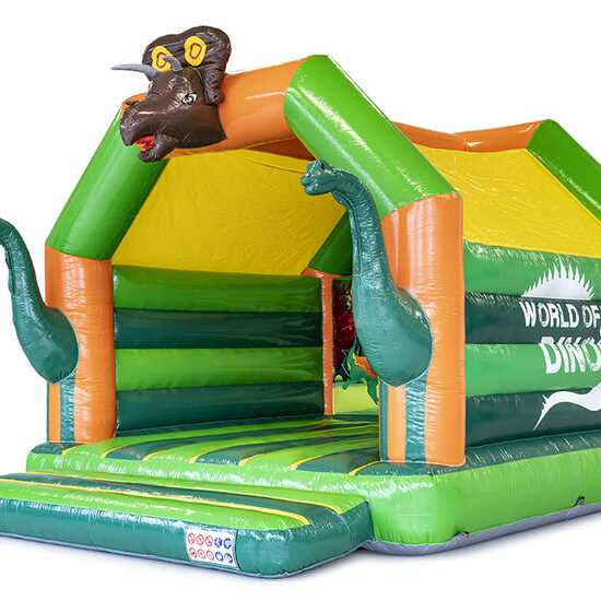 Promotionele op maat gemaakte World of dinos A Frame Super springkastelen met unieke 3D objecten en dino illustraties kopen. Bestel nu opblaasbare reclame springkastelen in eigen huisstijl bij JB Inflatables Nederland