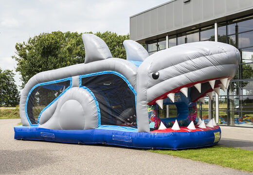 Haai stormbaan met 3D-objecten kopen voor kinderen. Bestel opblaasbare stormbanen nu online bij JB Inflatables Nederland