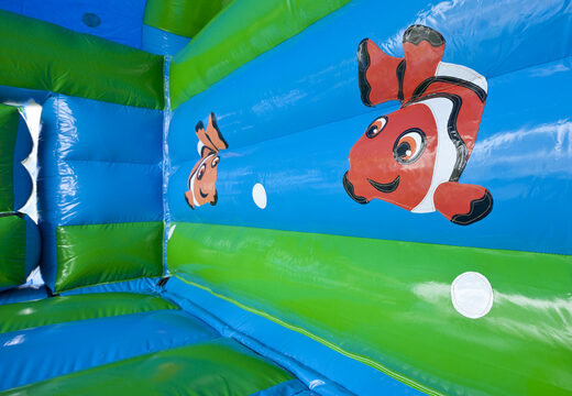 Bestel voor kinderen een opblaasbaar multifun springkussen met dak, een 3D turtle object, verschillende obstakels en een glijbaan bij JB Inflatables Nederland. Koop springkussens online bij JB Inflatables Nederland