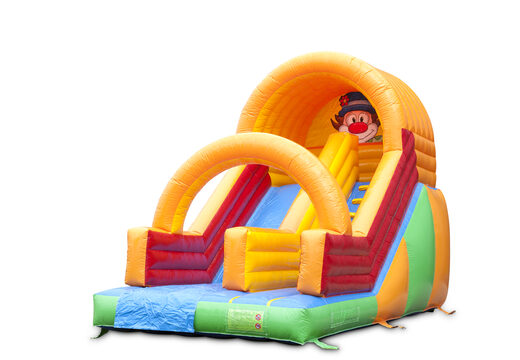 Clown slide glijbaan met de vrolijke kleuren en leuke print op de achterwand kopen. Bestel opblaasbare glijbanen nu online bij JB Inflatables Nederland