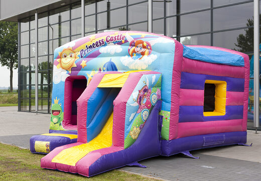 Klein overdekt opblaasbaar multiplay springkasteel met glijbaan kopen in thema prinses voor kinderen.  Bestel springkastelen online bij JB Inflatables Nederland
