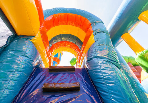 Multiplay sprookjes springkasteel met een glijbaan, leuke objecten op het springvlak en opvallende 3D objecten kopen voor kids. Bestel opblaasbare springkastelen online bij JB Inflatables Nederland