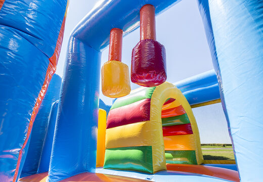 Bestel middelmatig opblaasbare multiplay springkussen in shark thema met glijbaan voor kinderen. Koop opblaasbare springkussens online bij JB Inflatables Nederland