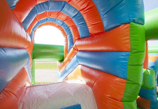 Multiplay springkasteel met slide in thema voetbal bestellen voor kinderen. Koop opblaasbare springkastelen online bij JB Inflatables Nederland