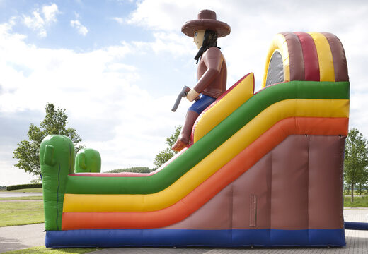 Strand thema multifunctionele opblaasbare glijbaan met een plonsbad, indrukwekkend 3D object, frisse kleuren en de 3D obstakels bestellen voor kids. Koop opblaasbare glijbanen nu online bij JB Inflatables Nederland