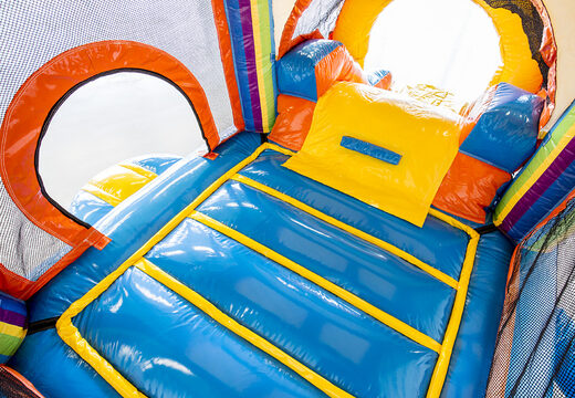 Jumpy extra fun feest springkussen met glijbaan te koop voor kinderen. Bestel opblaasbare springkussens online bij JB Inflatables Nederland