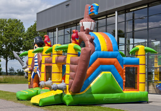 Multiplay springkasteel met slide in thema piratenboot bestellen voor kinderen. Koop opblaasbare springkastelen online bij JB Inflatables Nederland
