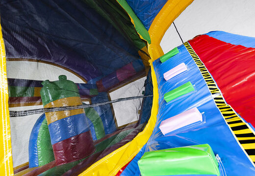 Bestel middelmatig opblaasbare multiplay springkussen in superblocks thema met glijbaan voor kinderen. Koop opblaasbare springkussens online bij JB Inflatables Nederland