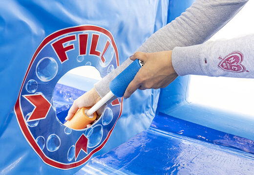 Haal inflatable IPS Water Wars met waterkanonnen voor zowel jong als oud. Koop opblaasbare waterattracties nu online bij JB Inflatables Nederland 