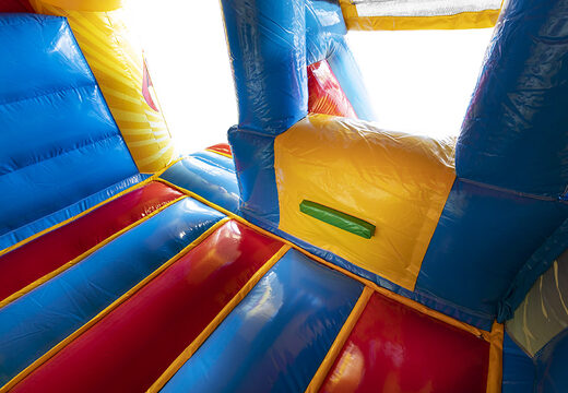 Koop opblaasbare slide combo springkasteel  in thema superhelden voor kinderen. Opblaasbare springkastelen met glijbaan te koop bij JB Inflatables Nederland