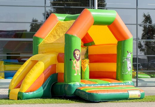 Midi overdekt multifun springkasteel met glijbaan te koop in thema jungle voor kinderen. Koop springkastelen online bij JB Inflatables Nederland