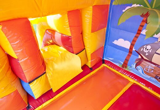 Midi opblaasbare multifun springkasteel met glijbaan te koop in piraat thema voor kinderen. Koop springkastelen online bij JB Inflatables Nederland