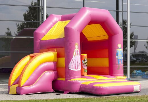 Midi opblaasbare multifun springkussen met glijbaan kopen in een kleuren combinatie van roze geel en oranje in prinses thema voor kinderen. Bestel springkussens online bij JB Inflatables Nederland