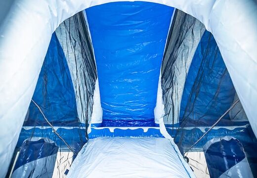 Opblaasbaar multiplay ice springkasteel met een glijbaan in het midden en 3D objecten kopen voor kinderen. Bestel springkastelen online bij JB Inflatables Nederland