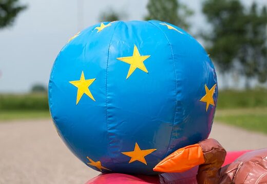 Multiplay playzone circus springkasteel met plastic ballen en 3D objecten bestellen voor kinderen. Koop springkastelen online bij JB Inflatables Nederland 