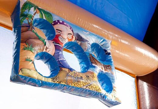Koop shooting combo piraat springkussen overdekt met schiet spel en glijbaan voor kinderen. Bestel springkussens online bij JB Inflatables Nederland