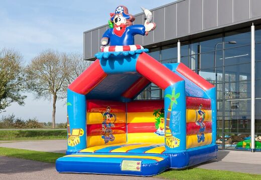 Koop unieke standaard springkussen met een 3D object van een piraat aan de bovenkant voor kinderen. Koop springkussens online bij JB Inflatables Nederland