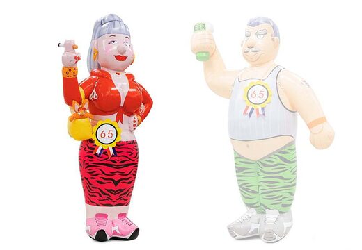 Opblaasbare Sarah pop ordinair met sigaret in de hand kopen als blikvanger voor verjaardagen